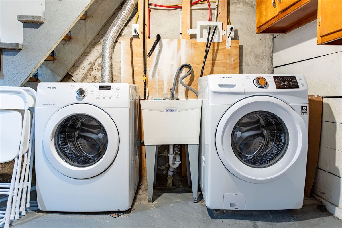 Dryer and Washer.