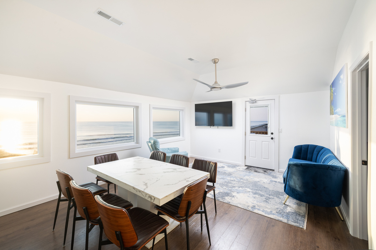 Great Room - View from Kitchen Entrance