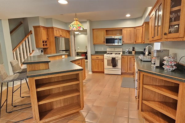 Full Kitchen with Kurig