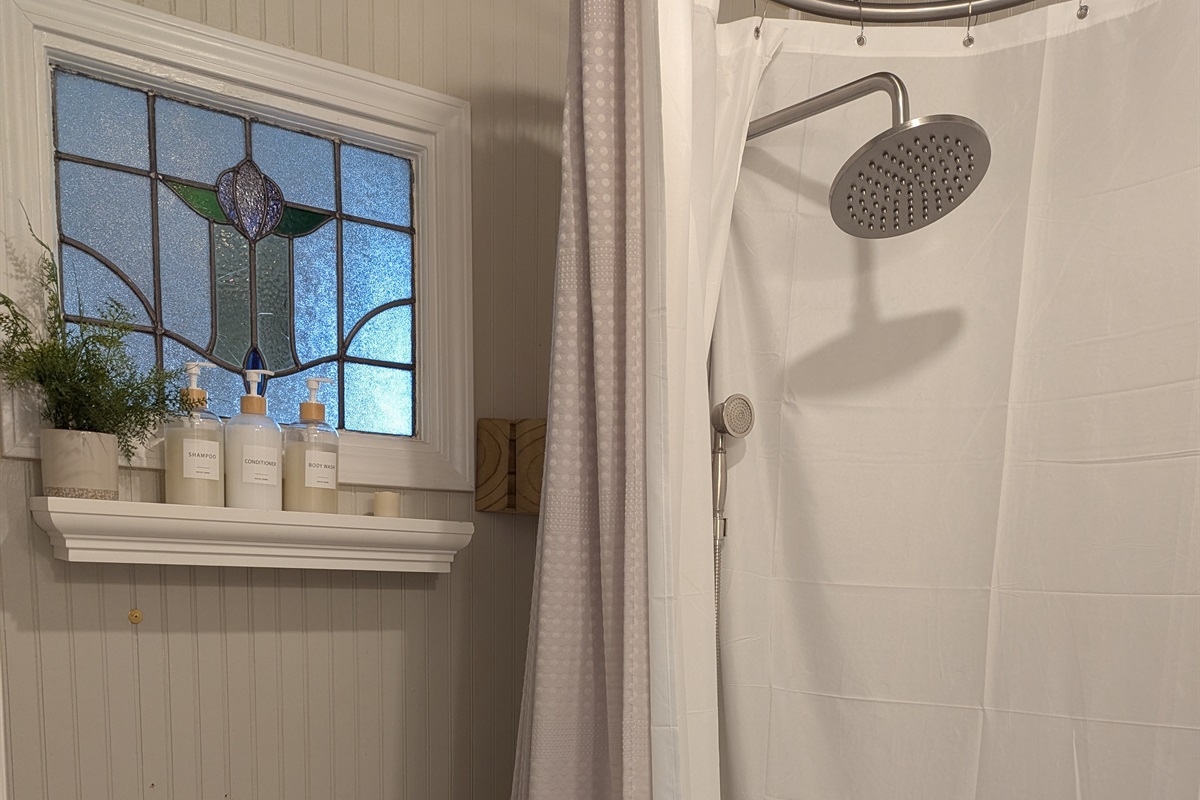 Claw-foot tub with Shower