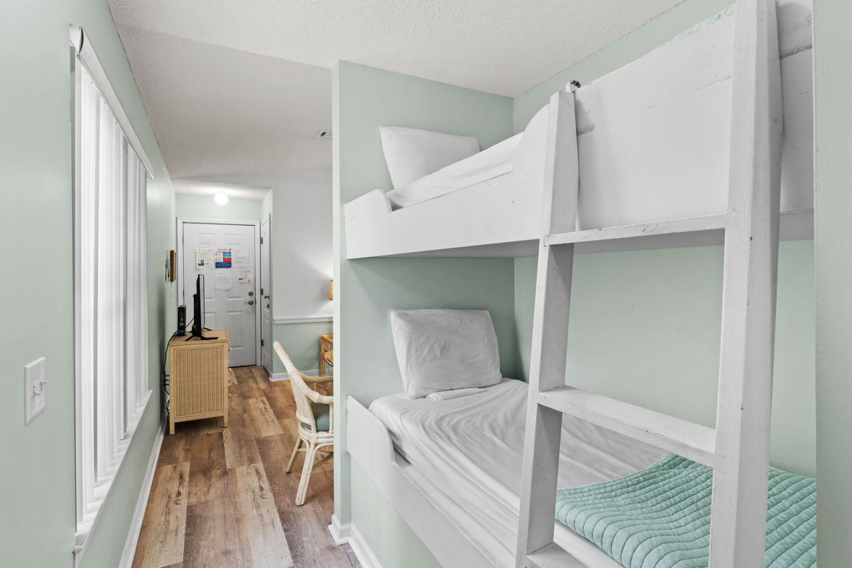 Hallway Bunk Beds