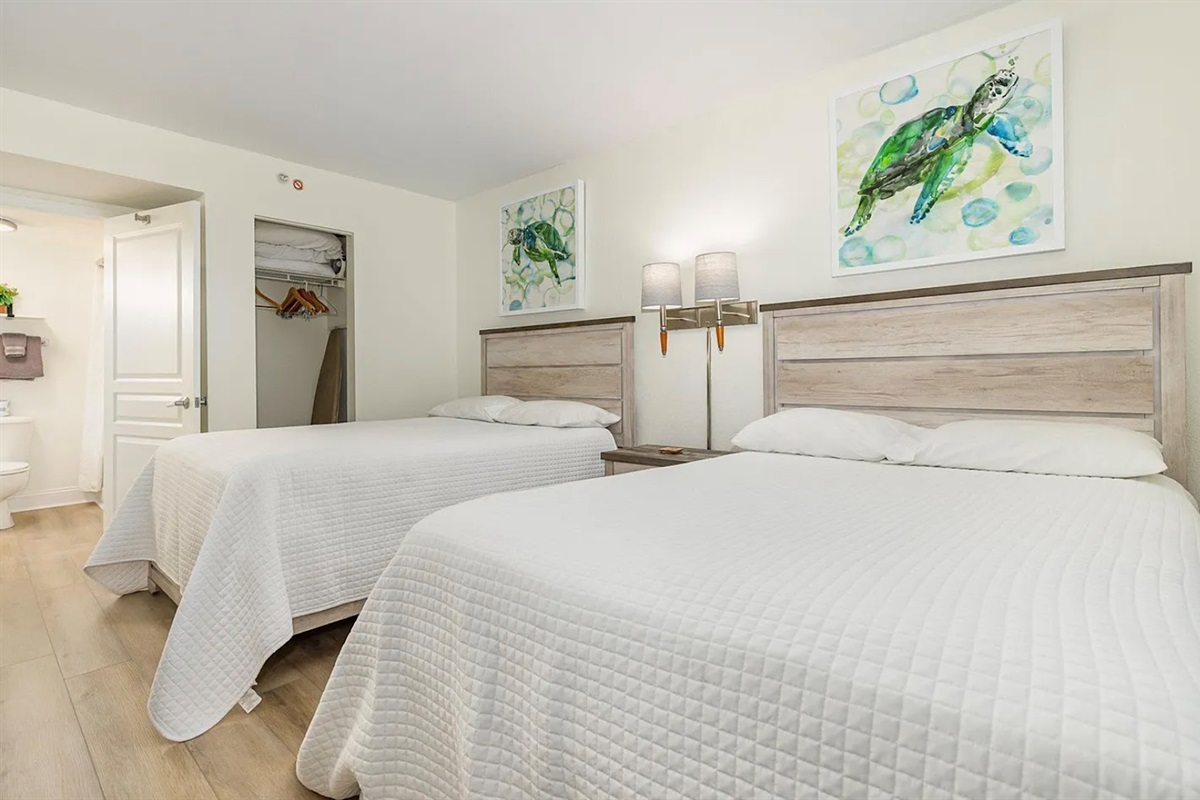 2 Doubles in the spacious 2nd bedroom