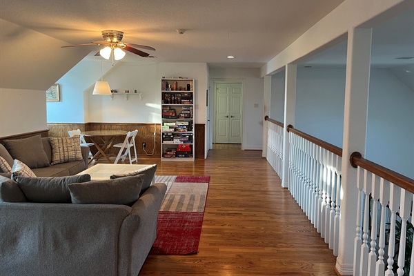 Large loft overlooks the living room.