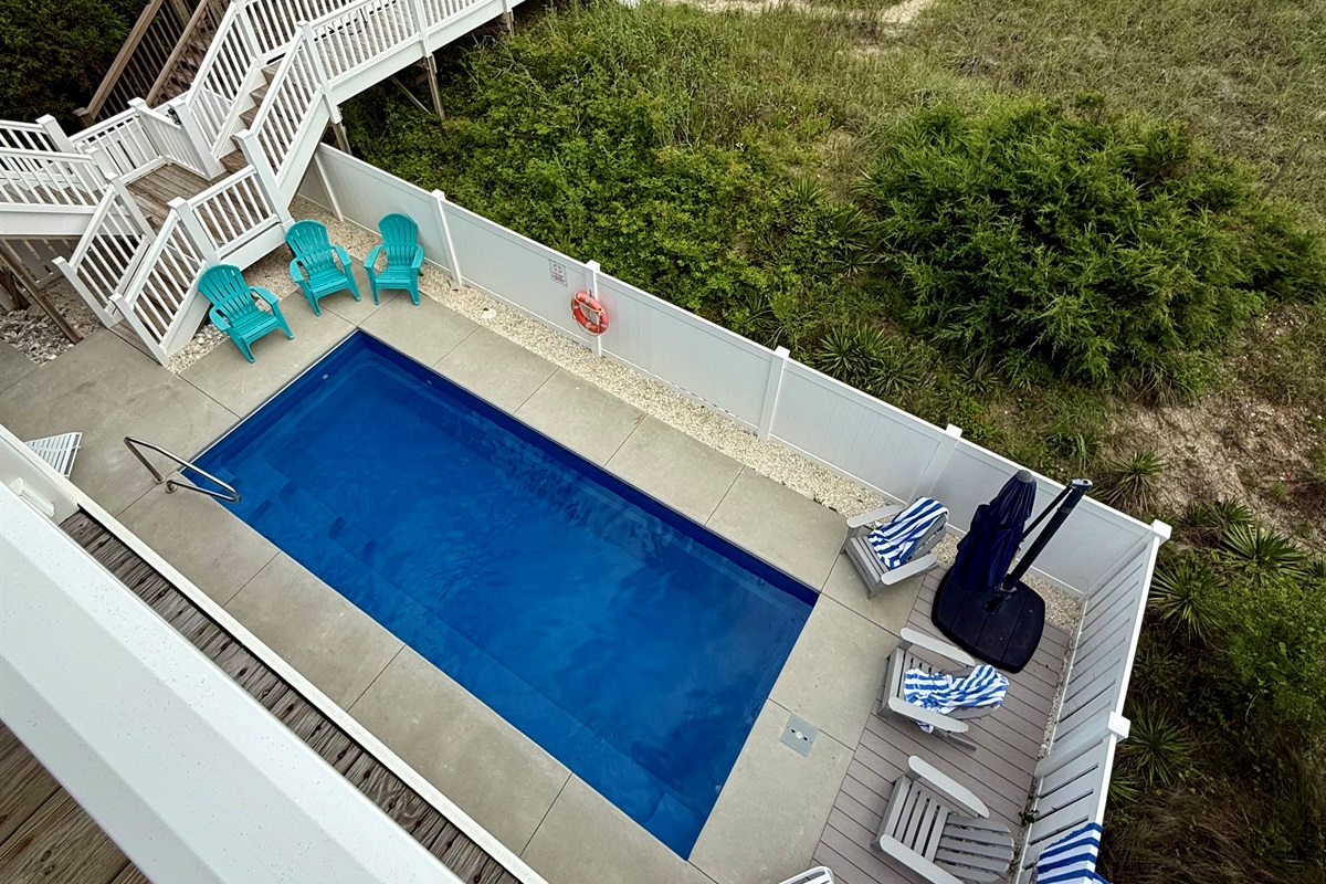 Private Saltwater Oceanfront Pool
