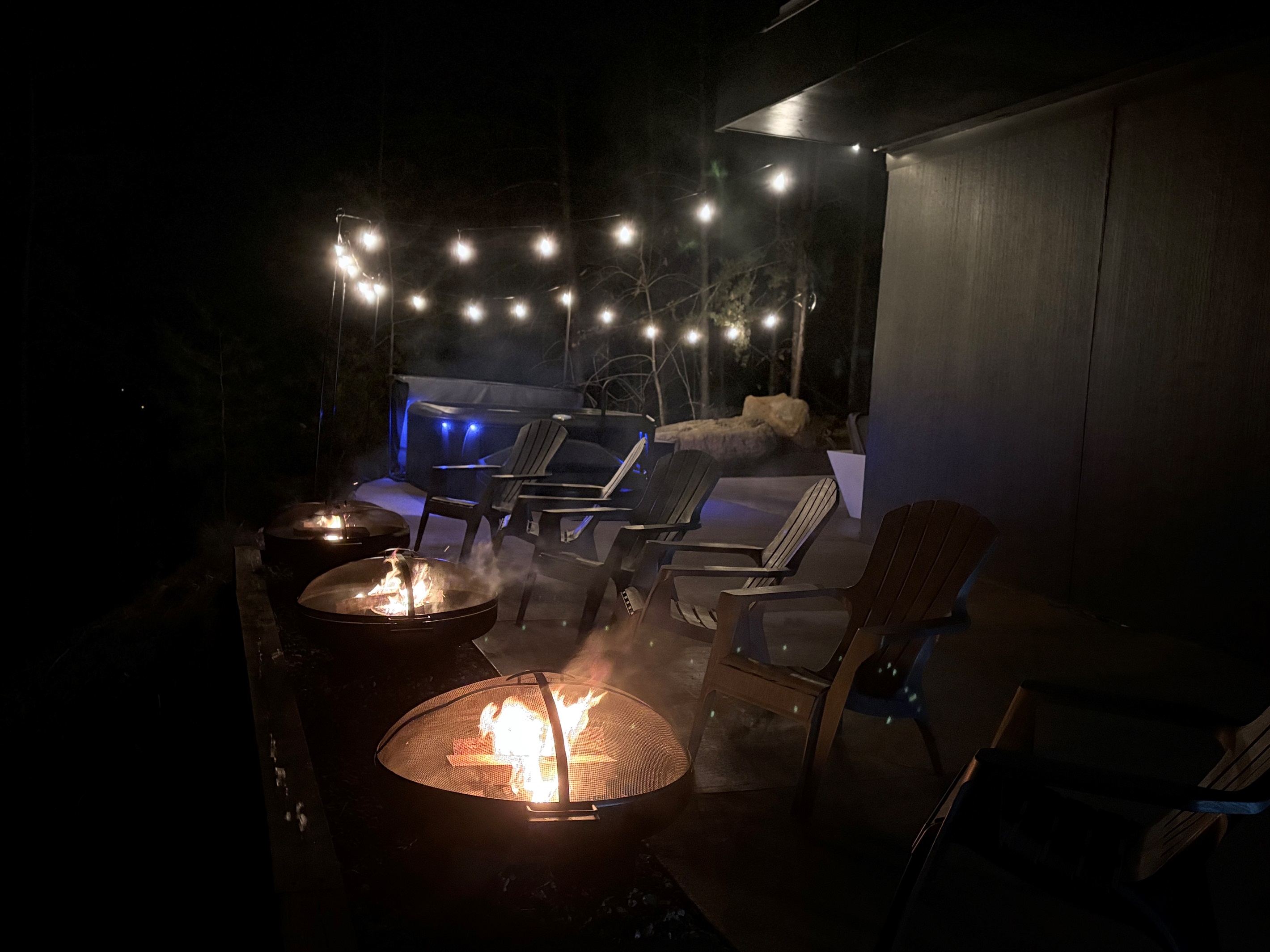 Fire Pit @ Night - House Amenities