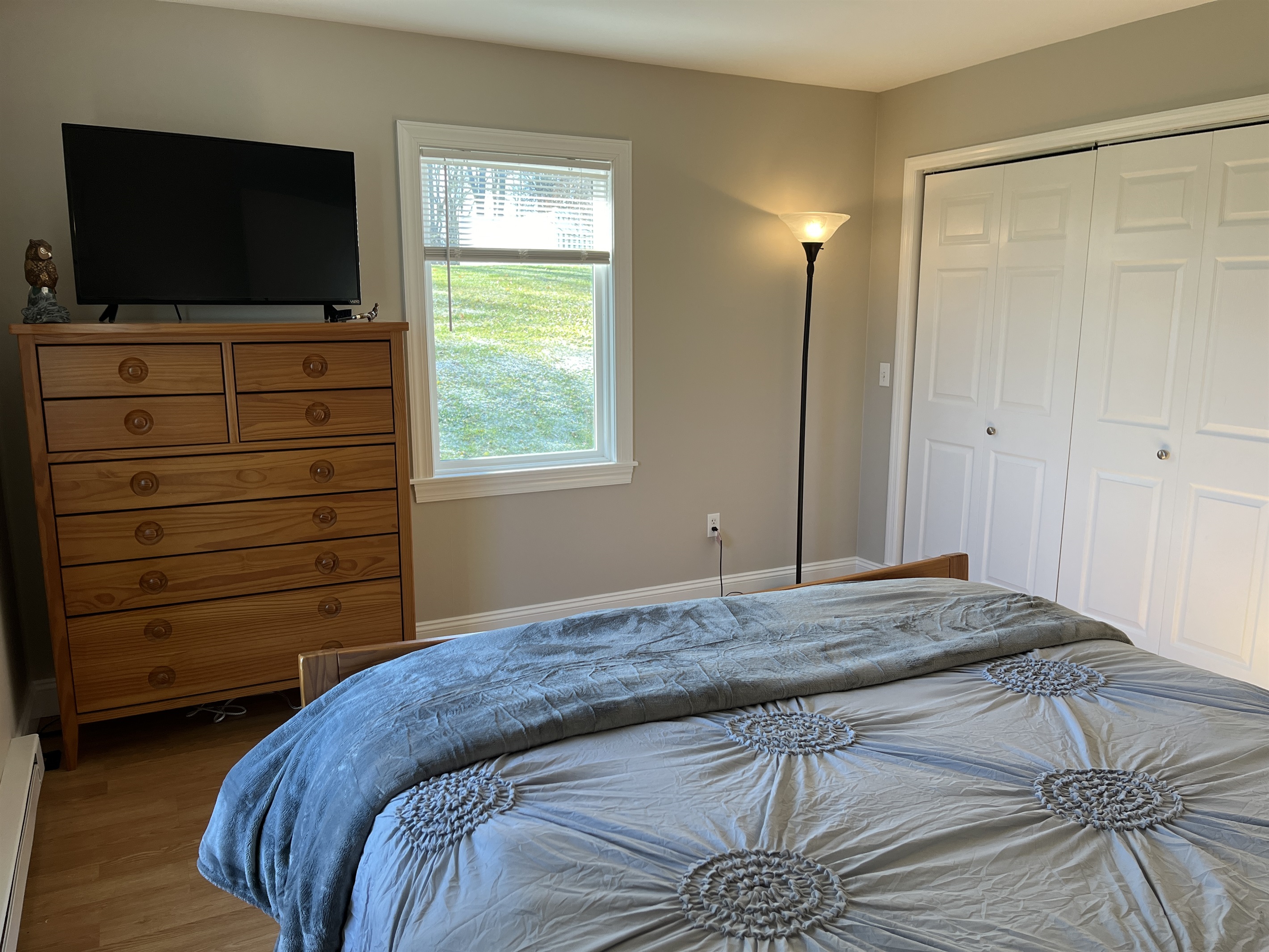 Hilltop Hideaway 1st floor Queen bedroom #2 with smart TV.