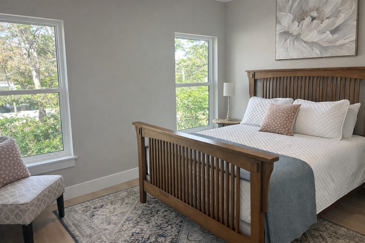 Queen front room with blackout curtains (not shown)