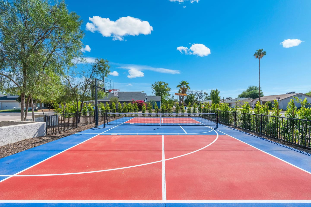 Rally, shoot, and play beneath the Arizona sun.