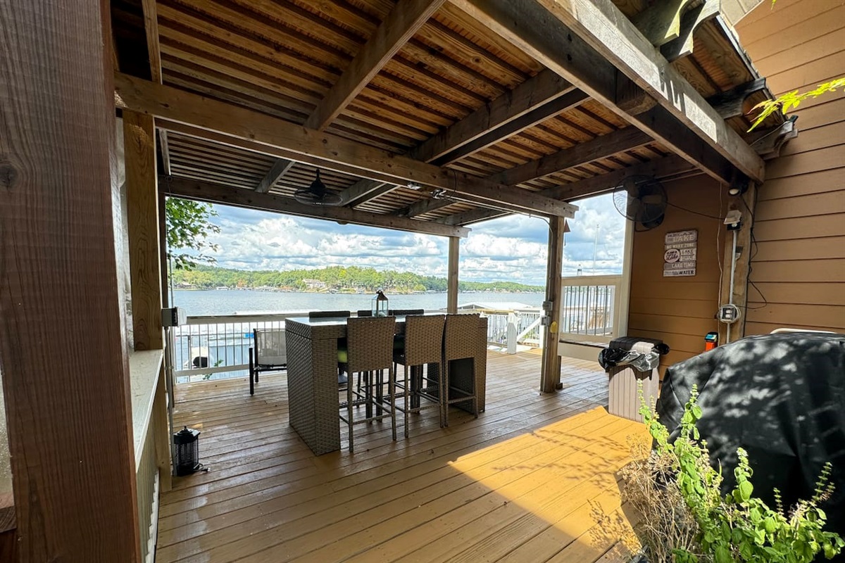 Large covered patio for eating el fresco and grilling