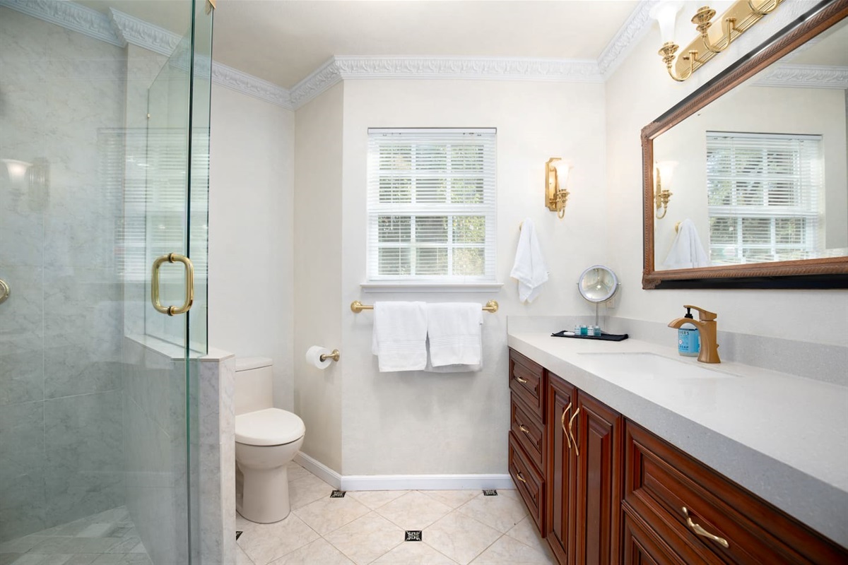 Refresh and rejuvenate in our pristine bathroom - cleanliness and comfort guaranteed!