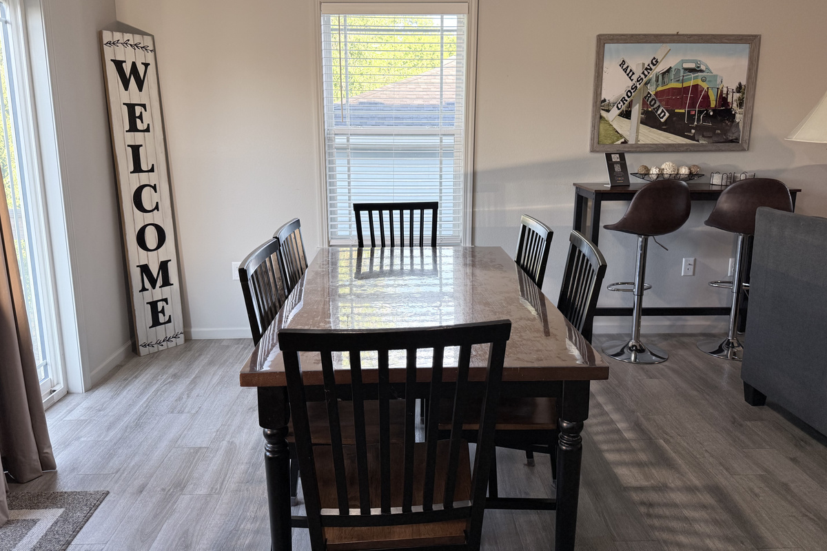 Seating for 6 at table plus 2 counter height seats