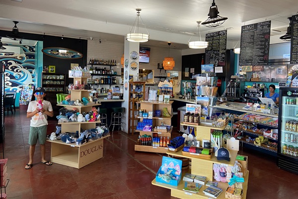 Inside Maalaea Store & Cafe