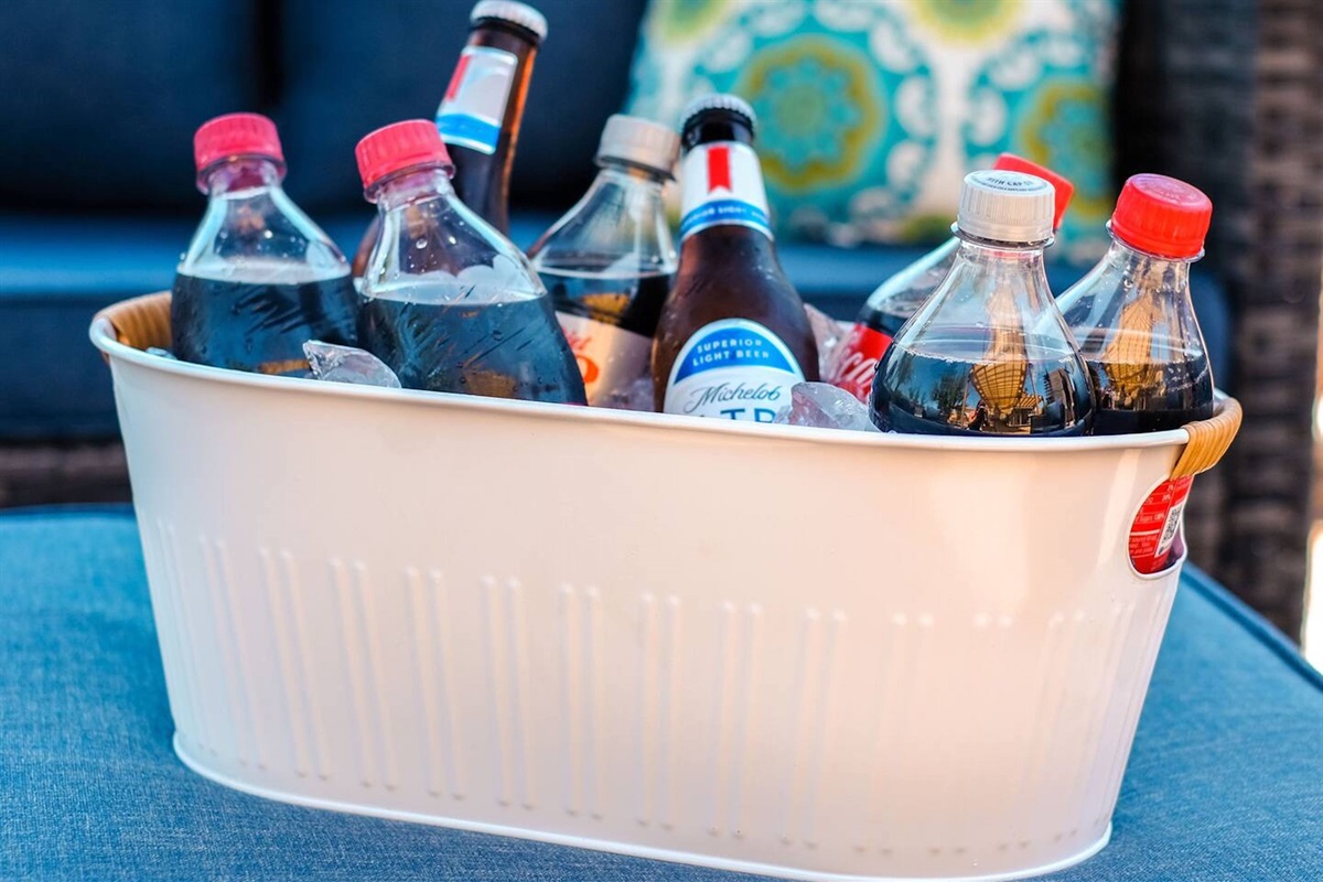 Ice cold drinks are a must in our Arizona summers! Grab your favorites and enjoy the outdoors!