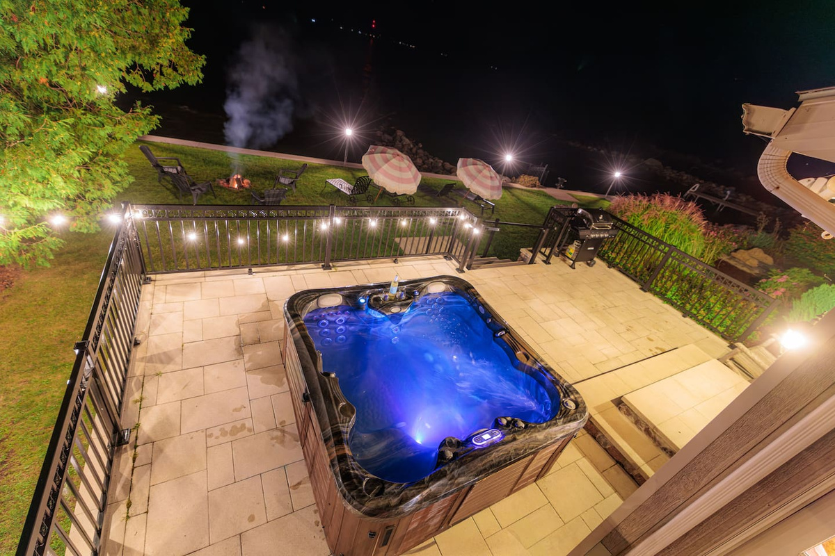 Hot Tub