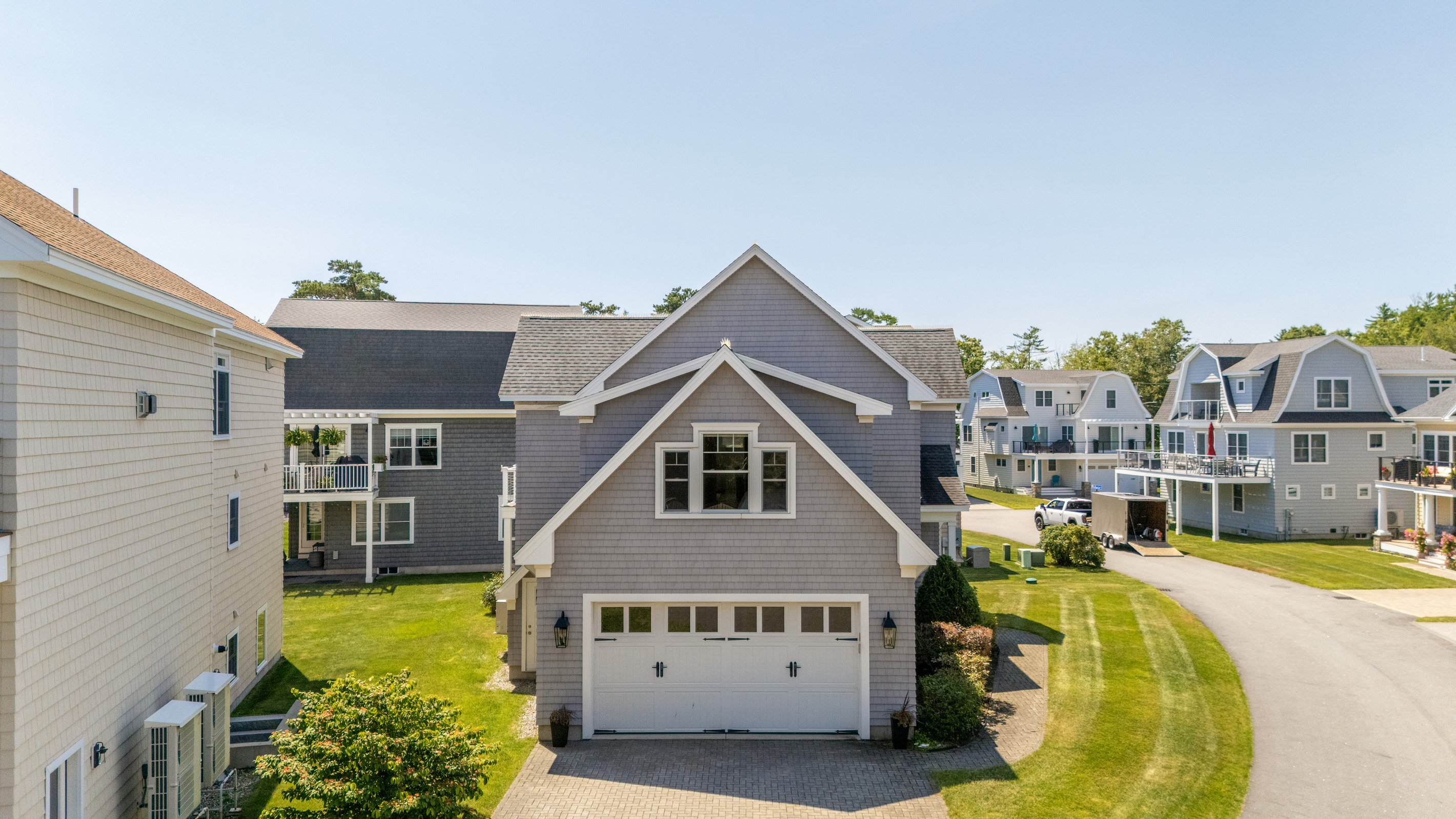 Enjoy the comfort of a private home in a peaceful seaside neighborhood close to the shoreline.