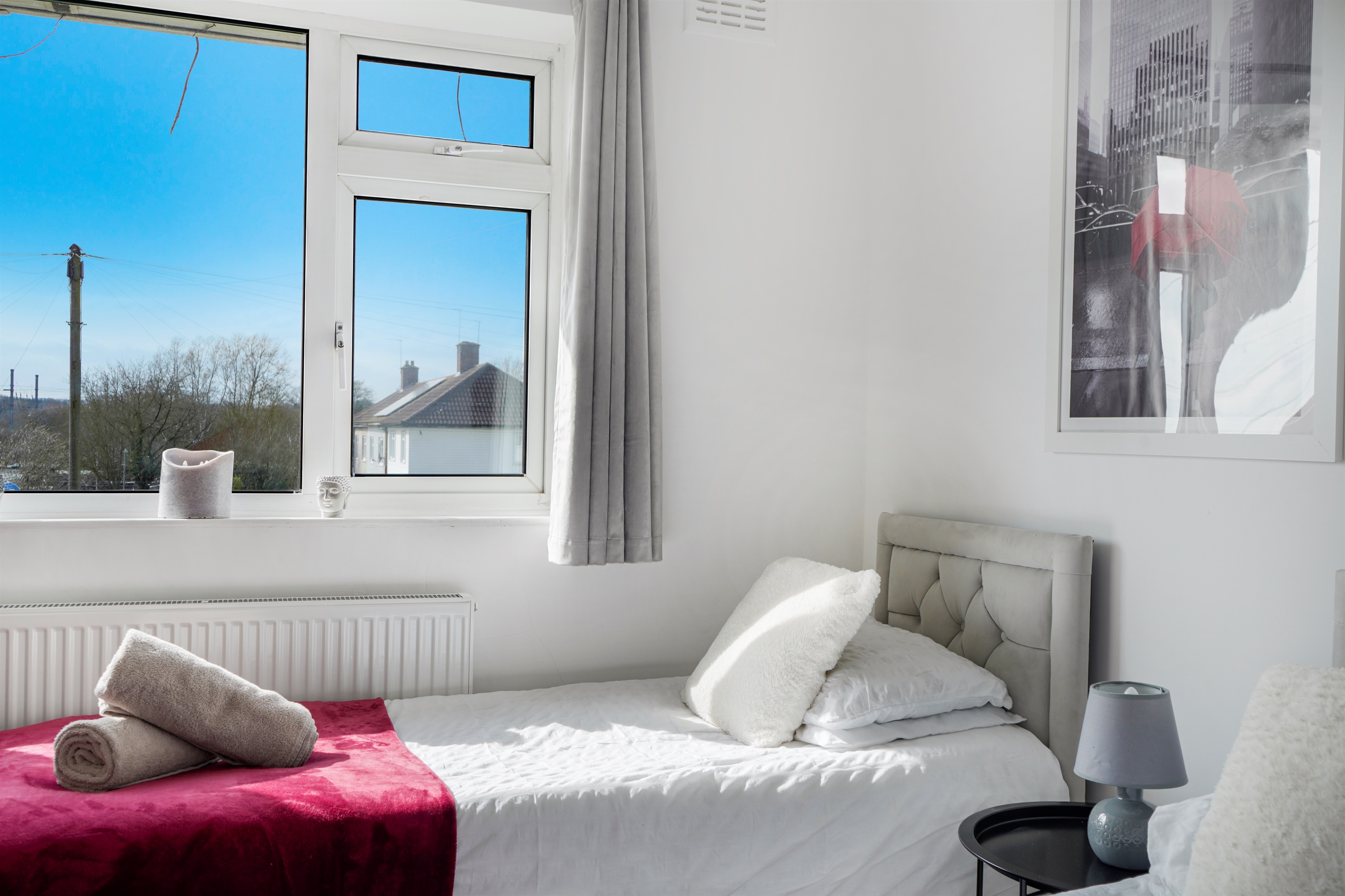 [Triple room with street view]