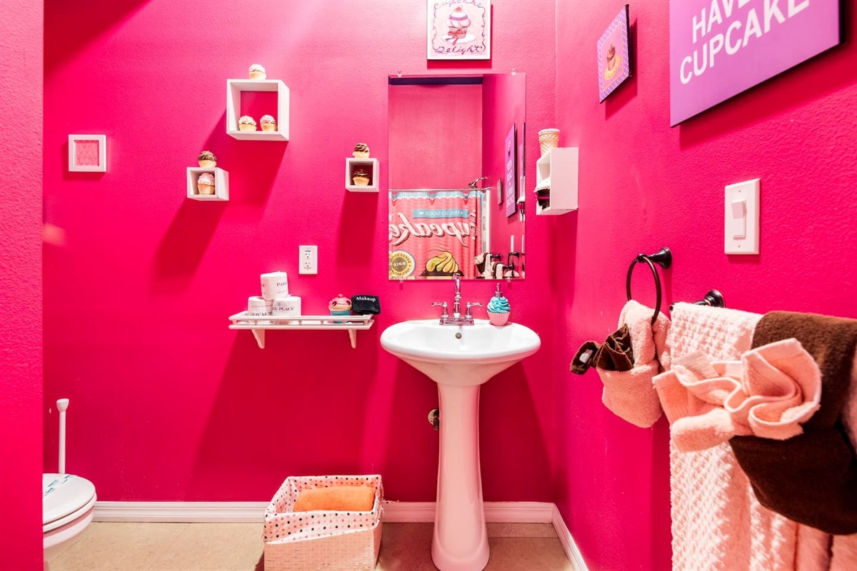 The Cupcake bathroom is even scented like its namesake (all bathrooms include showers and or shower/tub sets)