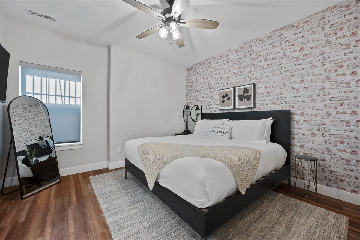 Lower level king #4 with attached bathroom