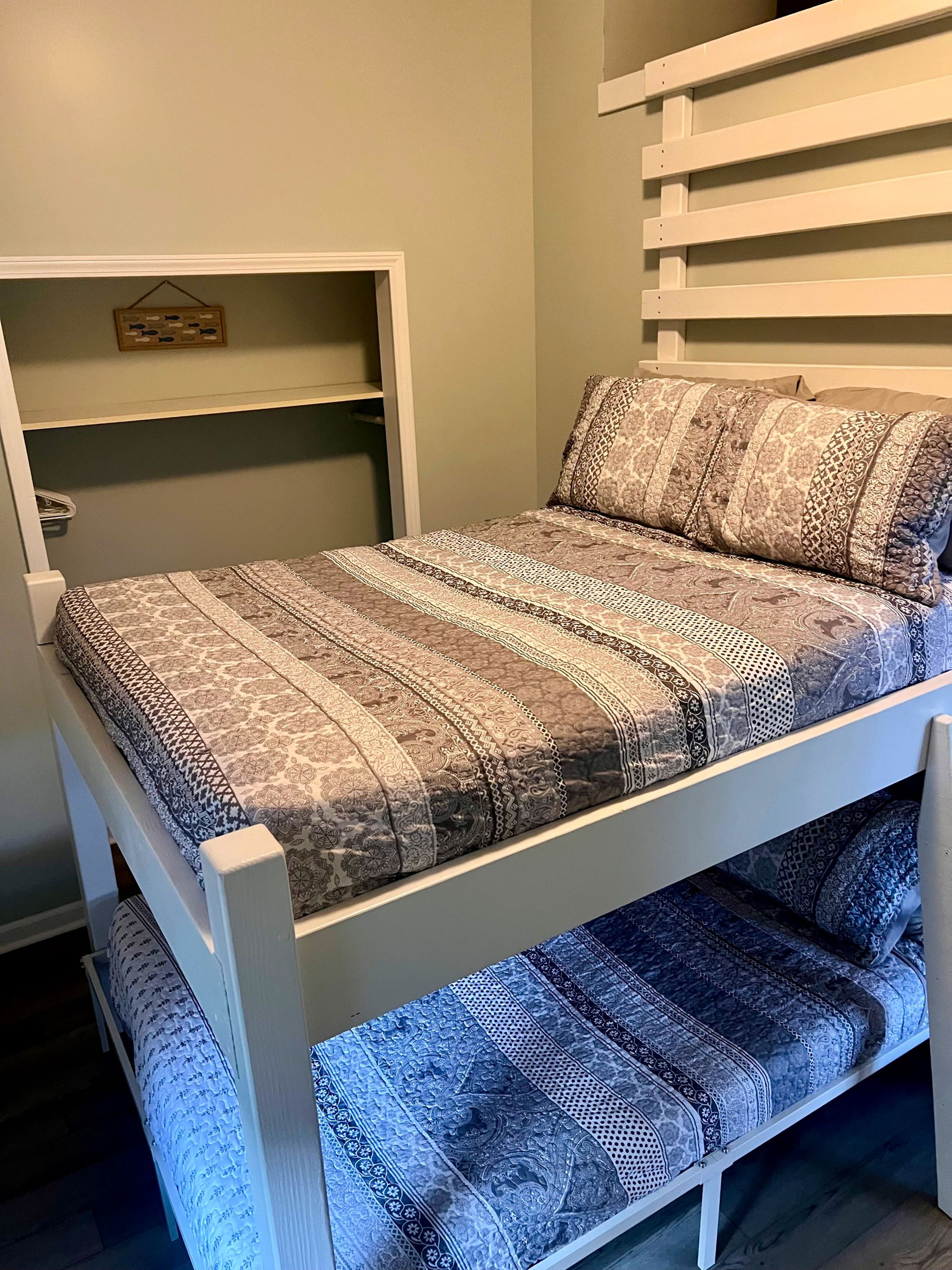 Queen bunkbeds