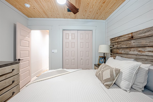 Third bedroom with queen and smart TV