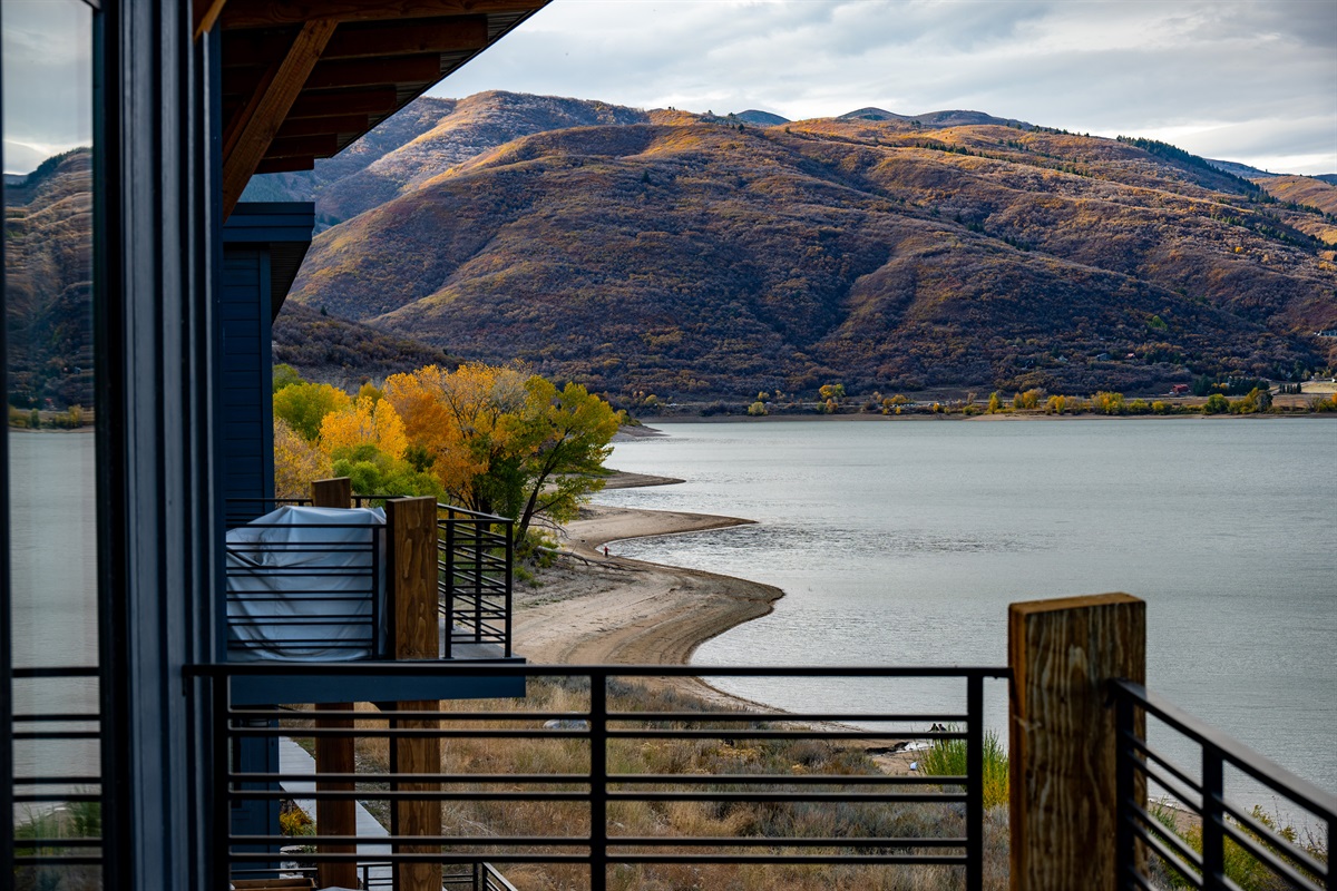 Private upper balcony overlooking Pineview Reservoir — perfect for morning coffee or sunset views.