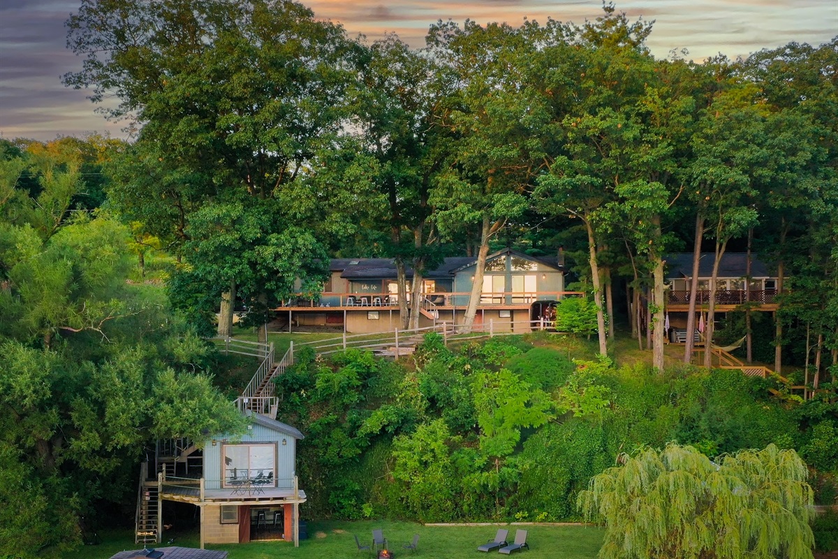 Seneca Lake House | 3 Bed, 2 bath + Seasonal Lakeside Bedroom | Game Room | Private Dock and Boat Lift