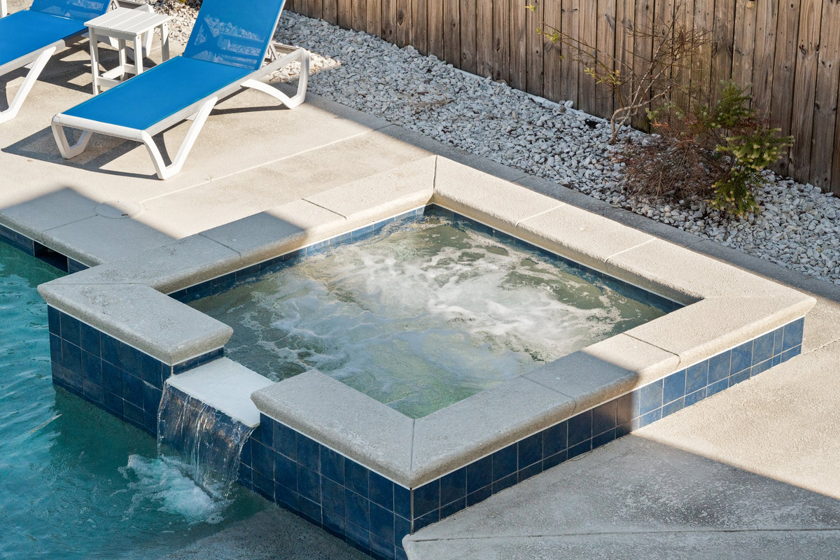 hot tub