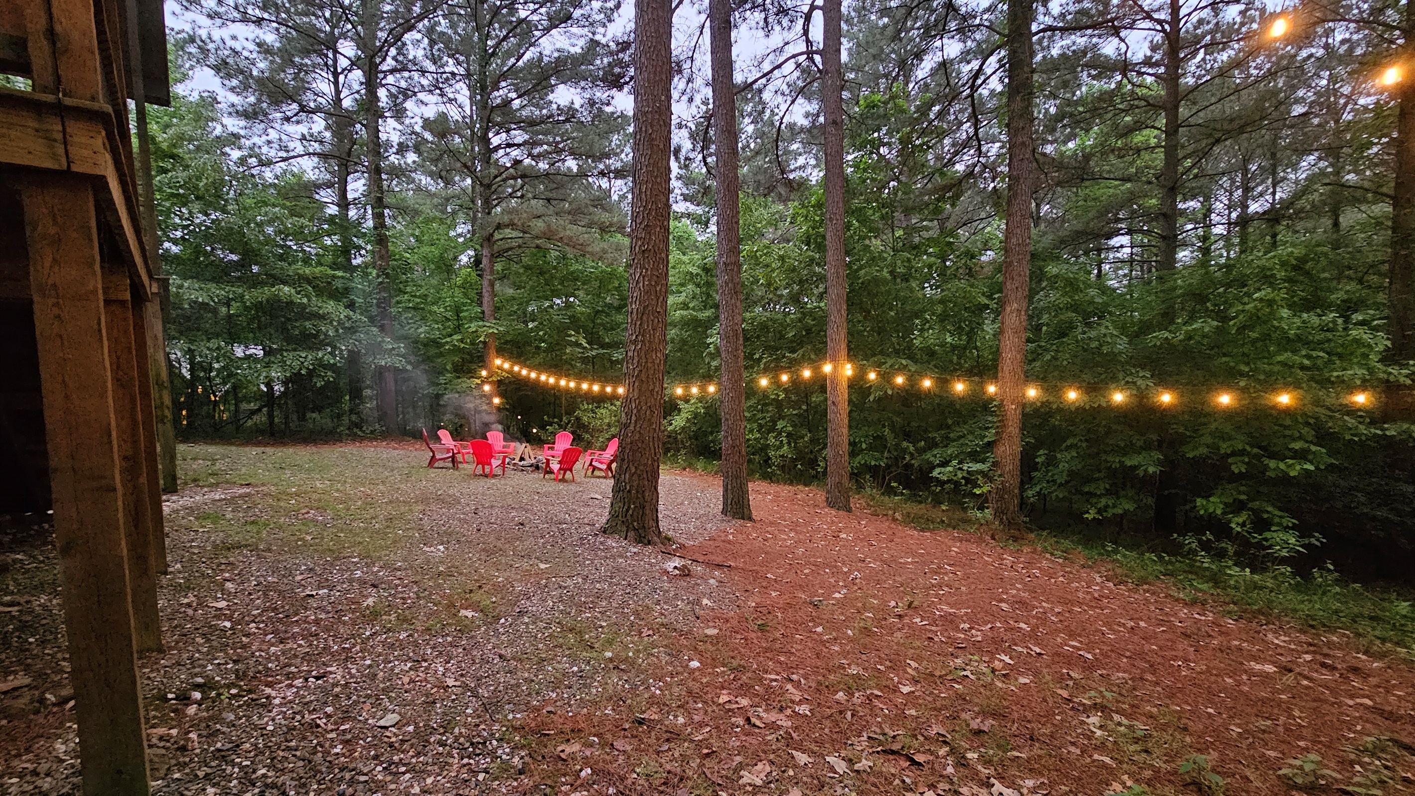 Outdoor Fire Pit: Gather around vibrant chairs for unforgettable evenings under the stars!