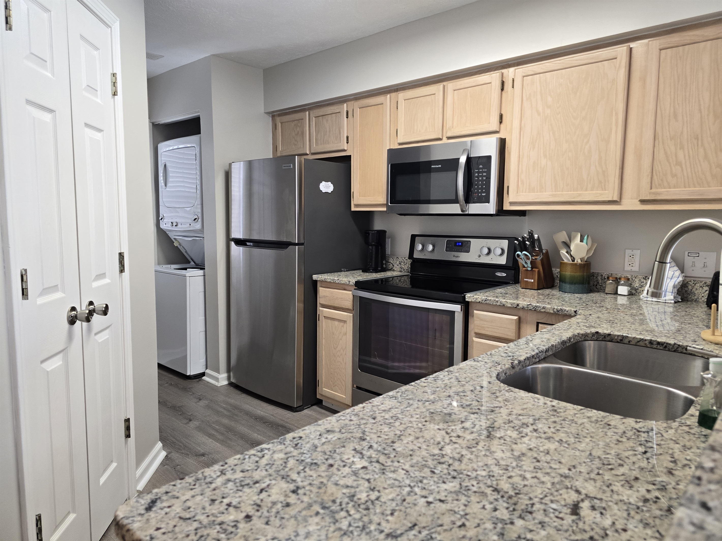 Plenty of Kitchen Storage for Personal Necessities