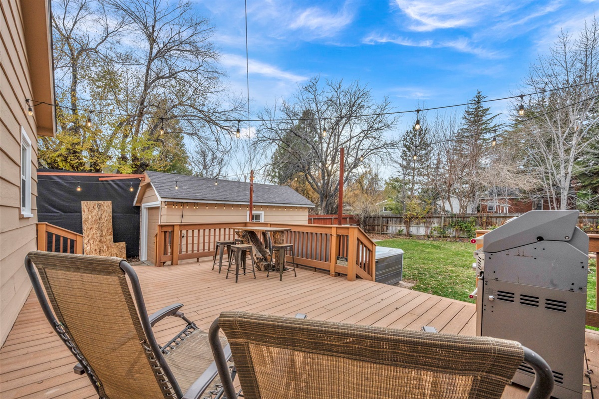 Awesome deck with seating.