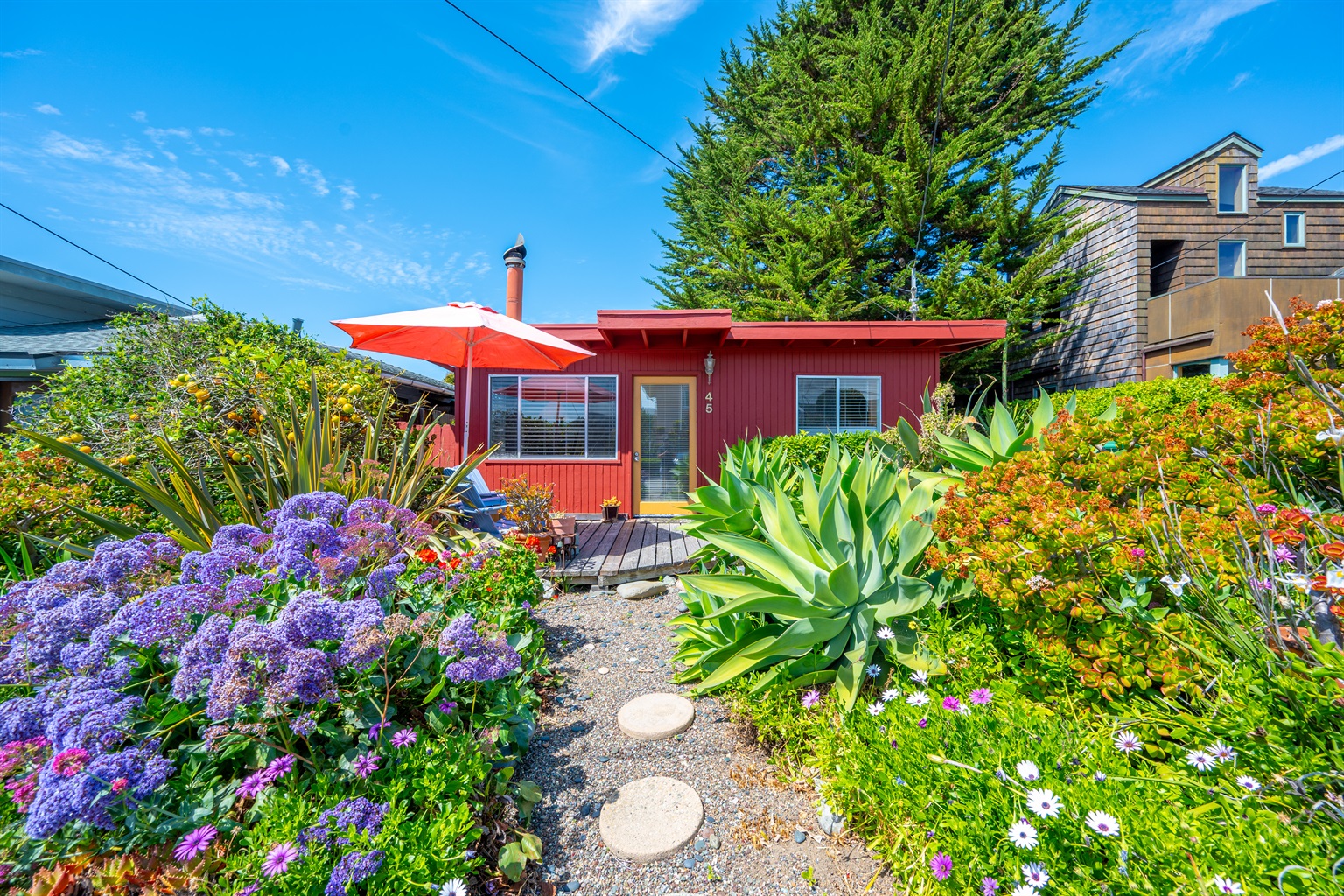 Welcome to (059) Decked Out 