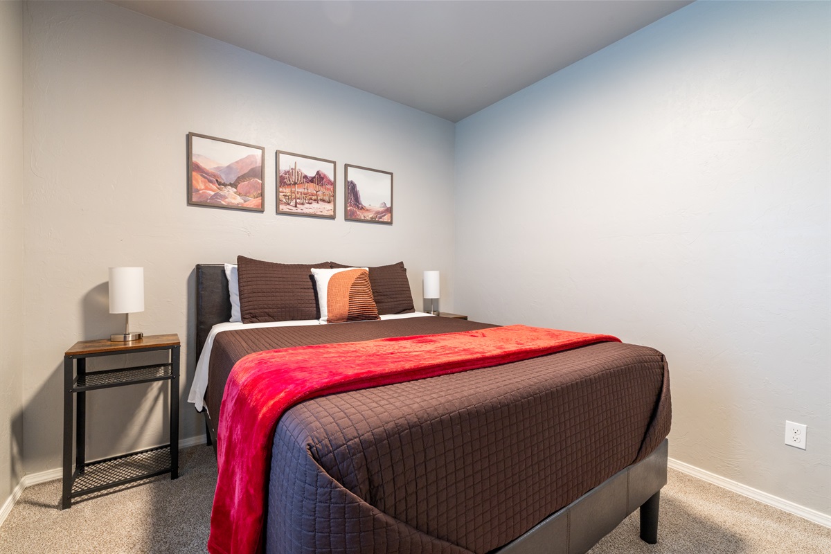 Bedroom 2 Queen