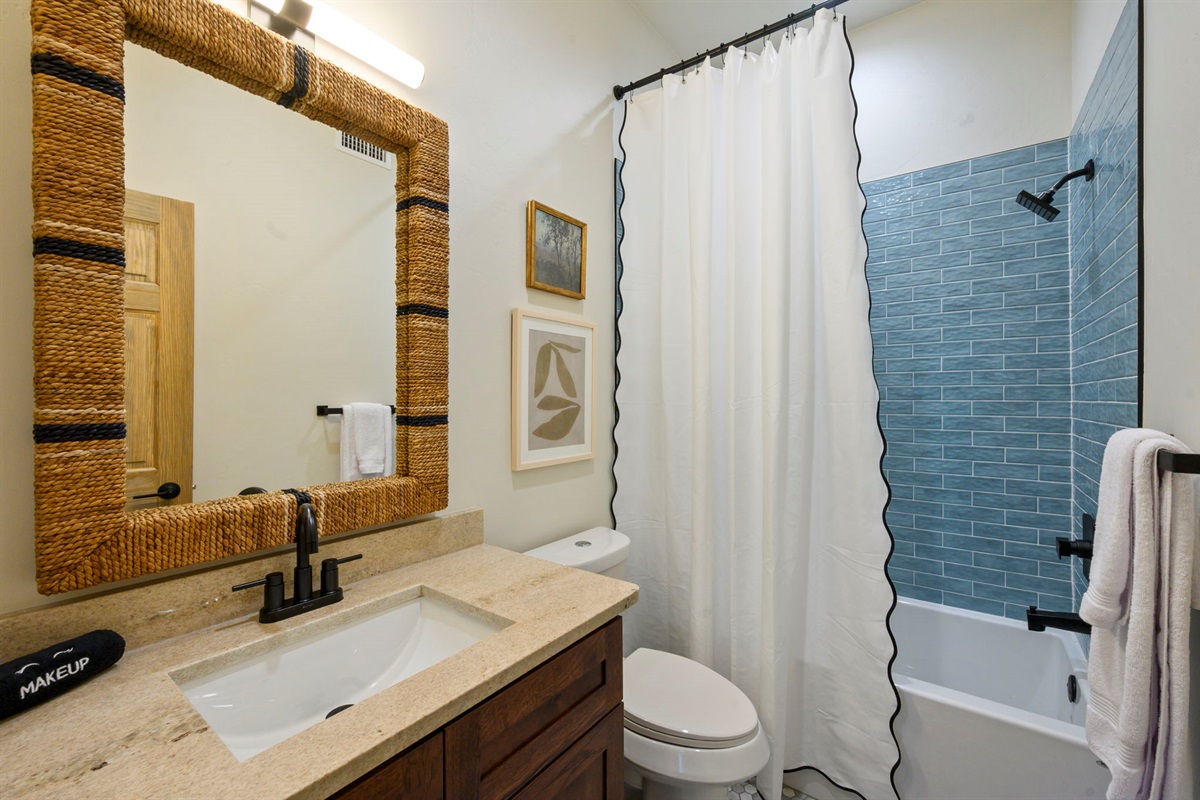 Clean, bright bathroom with modern finishes. Upstairs accessible for bunk room guests and the bedroom 4🛁✨