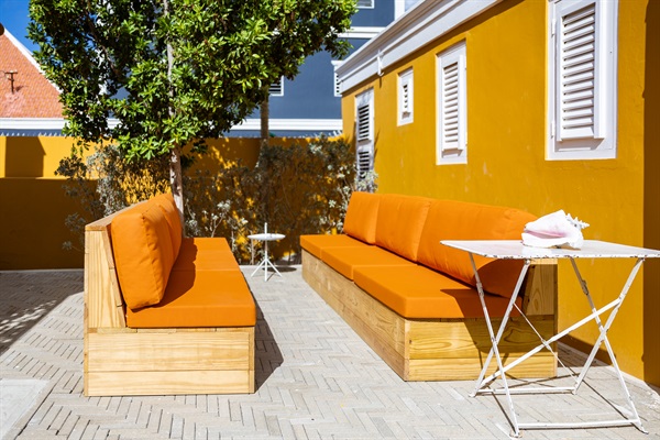 Villa Grandi Estate - seating area