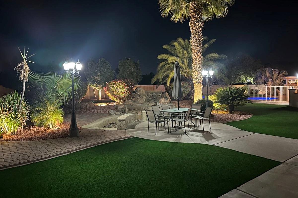 Desert Cove Escape | 5BR Retreat w/ Pool & Casita — Desert Cove Escape | 5BR Retreat w/ Pool & Casita, Surprise, Arizona — photo 21
