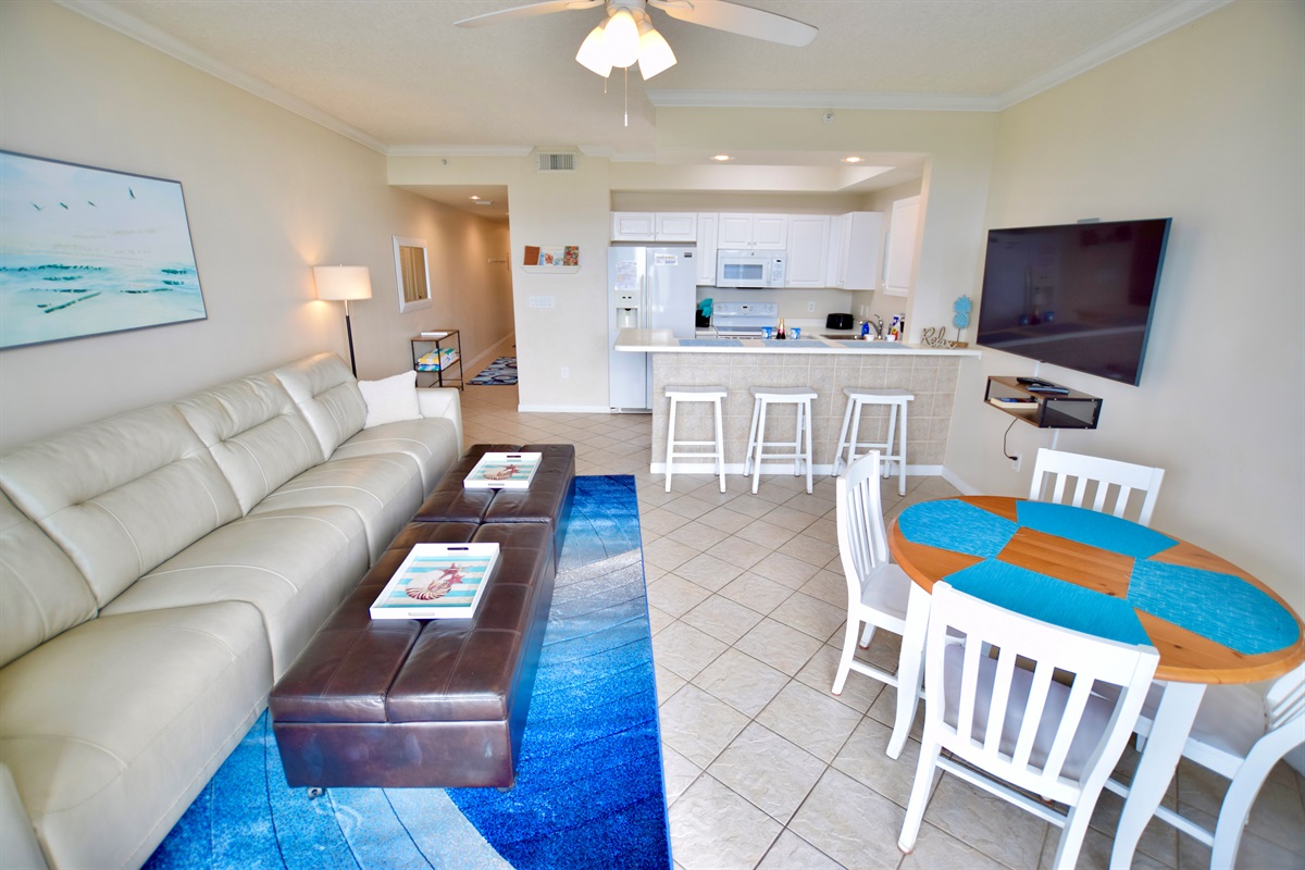 Destin West Gulfside #507: Living Room