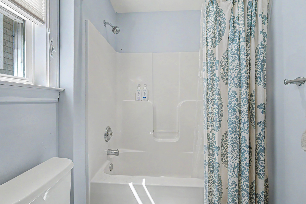 bathtub_shower_combo