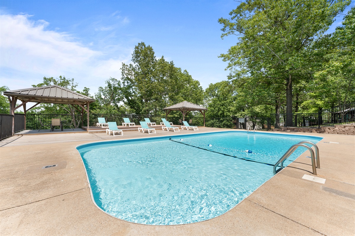 A second pool angle helps guests see the spacious deck and lounge area.