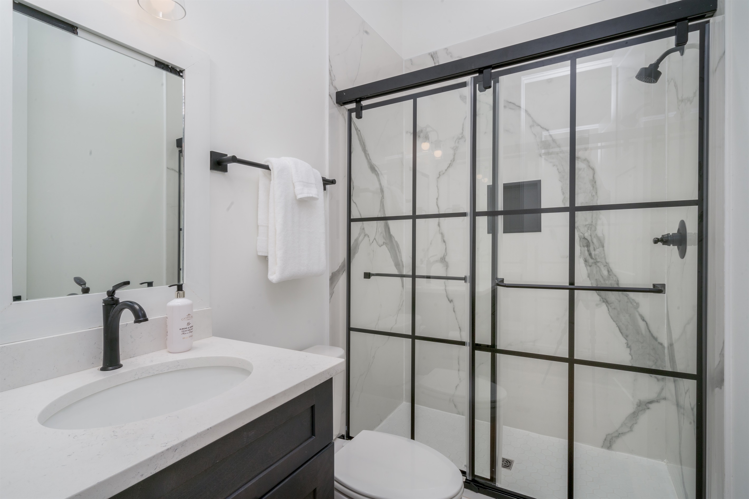 Guest Bathroom 5