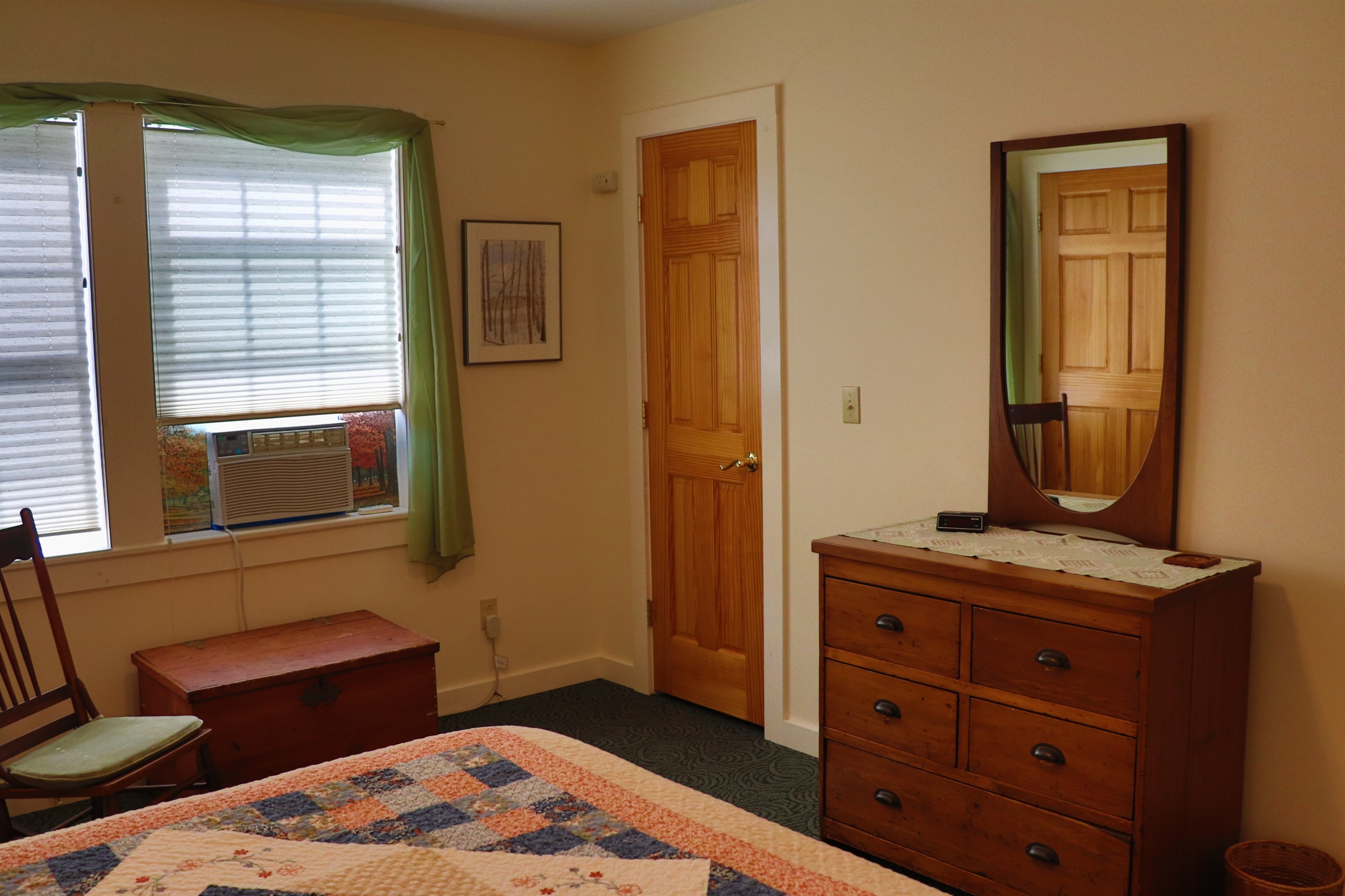 First floor queen bedroom