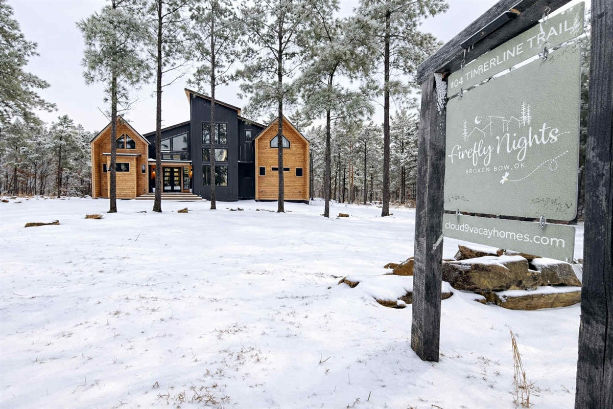 Oh the beauty of a cabin in the woods blanketed in winter white!