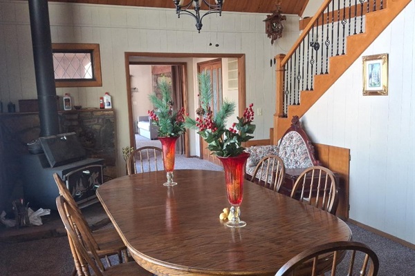 Dining room table