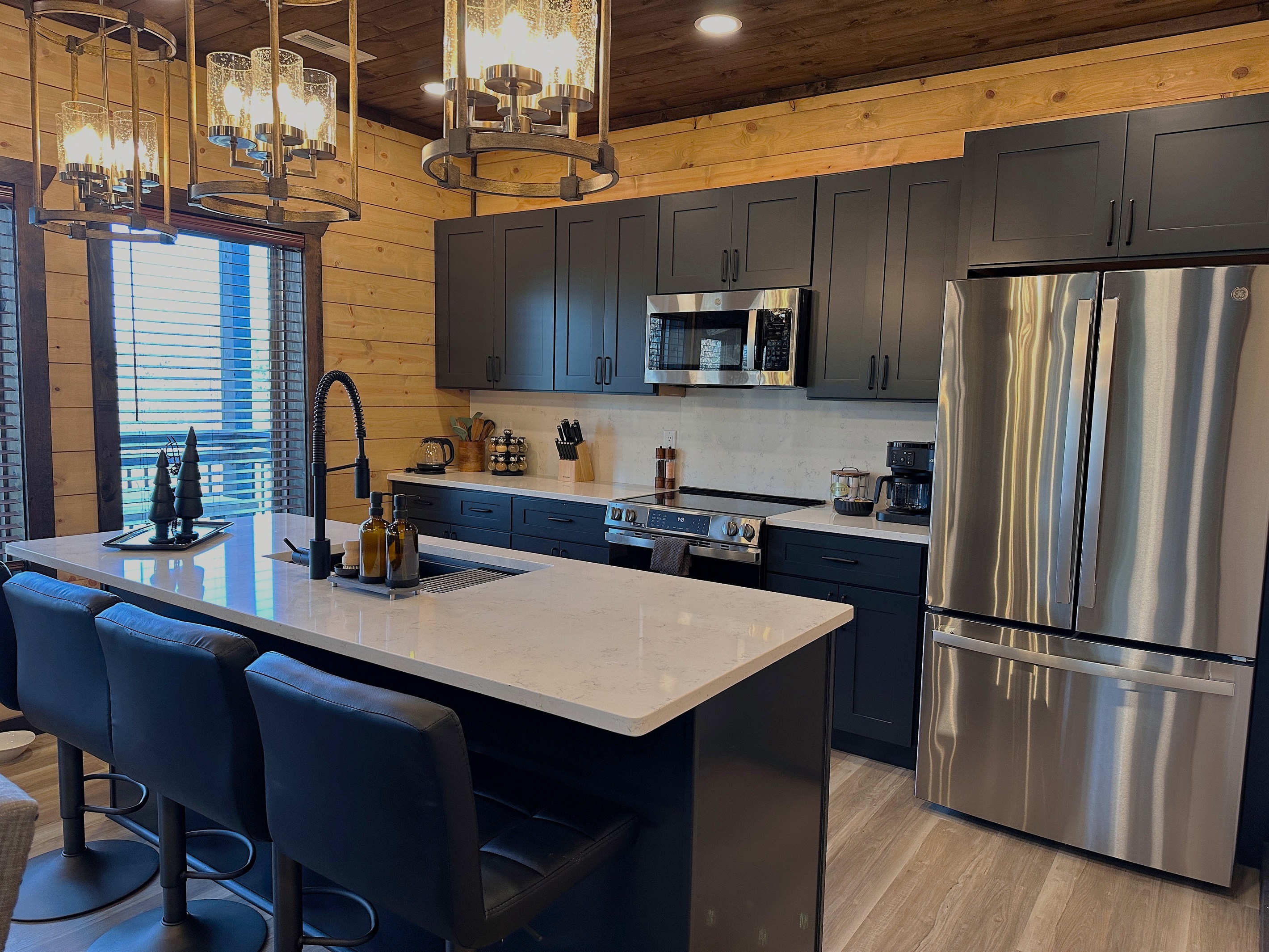 Floor 2 - Main Floor: Full Kitchen