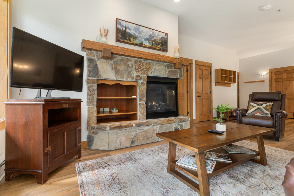 Fireplace | Smart TV | Living Area