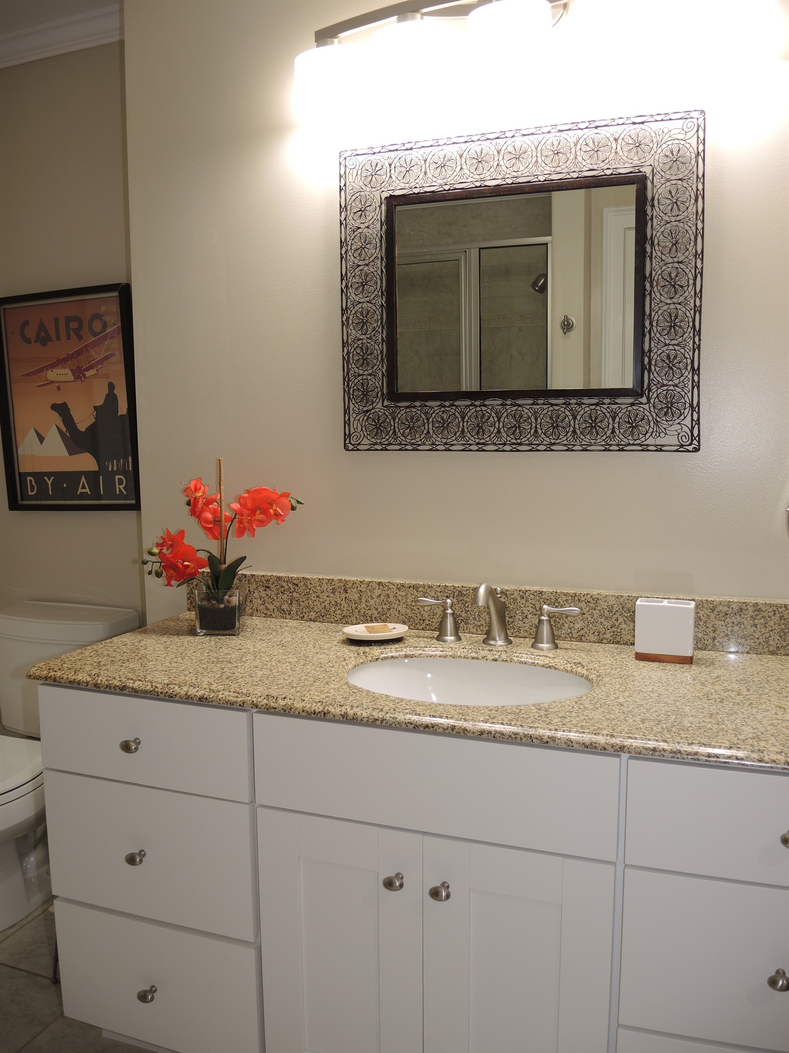 Primary bdrm en suite bath