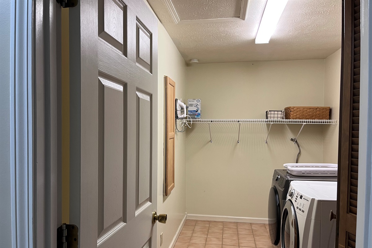 Spacious laundry area