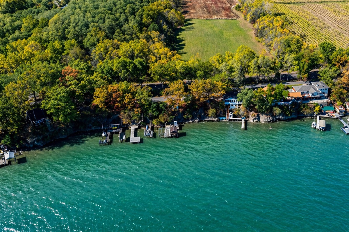 Panoramic view of the bay area—perfect for kayaking, boating, and peaceful mornings