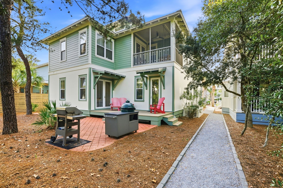 Follow the sun-dappled community paths directly to the beach or the resort-style pool—everything you need is just a short walk away.