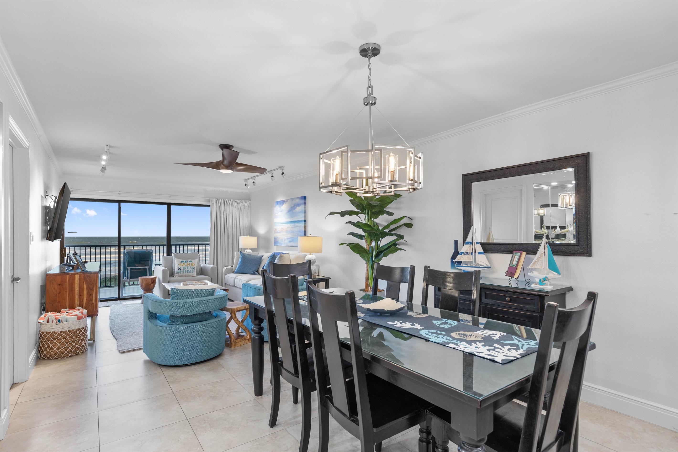 First Class at OVT 406 Beach Front 4