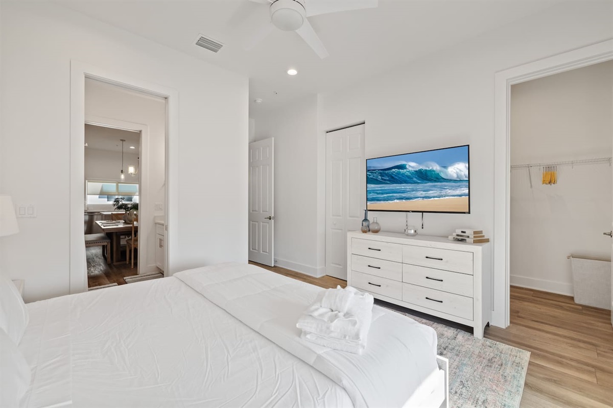 All 3 masters comes with full bathroom, walk-in closet, and smart TV